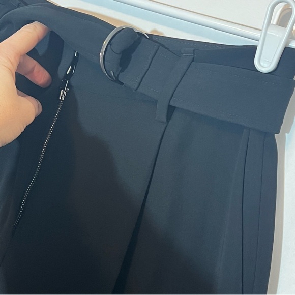 Babaton women’s Black Wide Leg Dress Pants size 6 belted high rise pockets zip - Picture 8 of 12